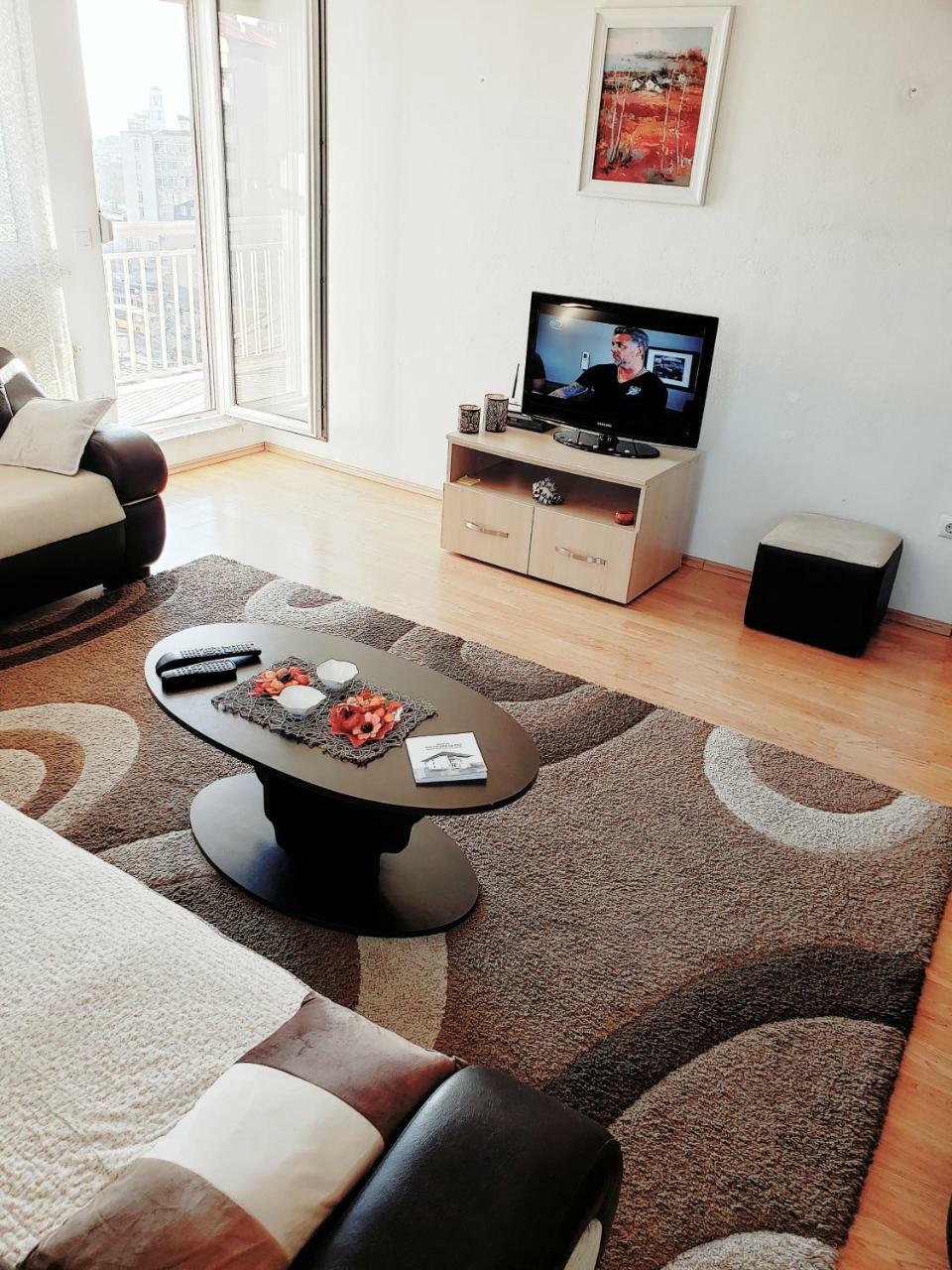 Apartament Welcoming In Prishtina Prisztina Zewnętrze zdjęcie